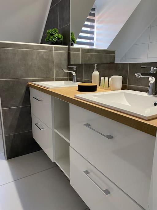 Zalacsány Star Apartman מראה חיצוני תמונה
